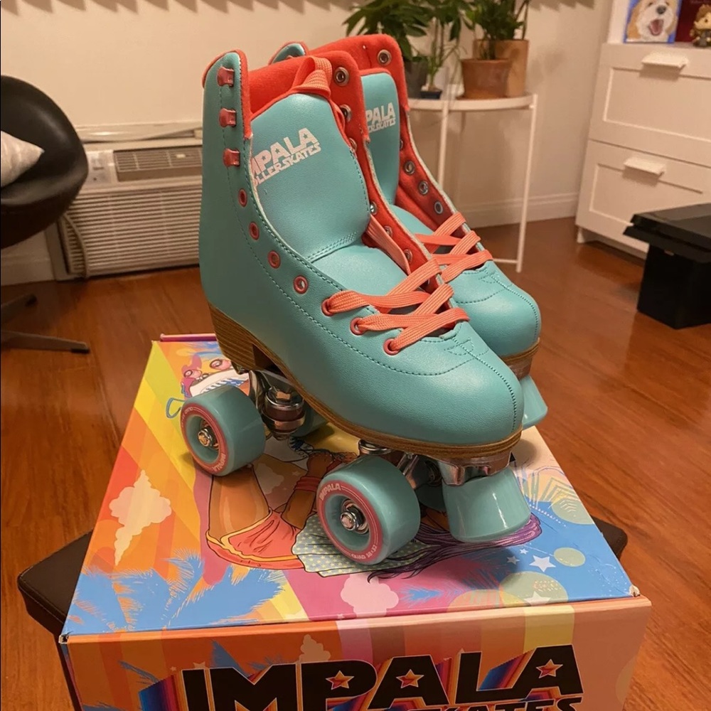 Teal Impala Quad Roller Skates